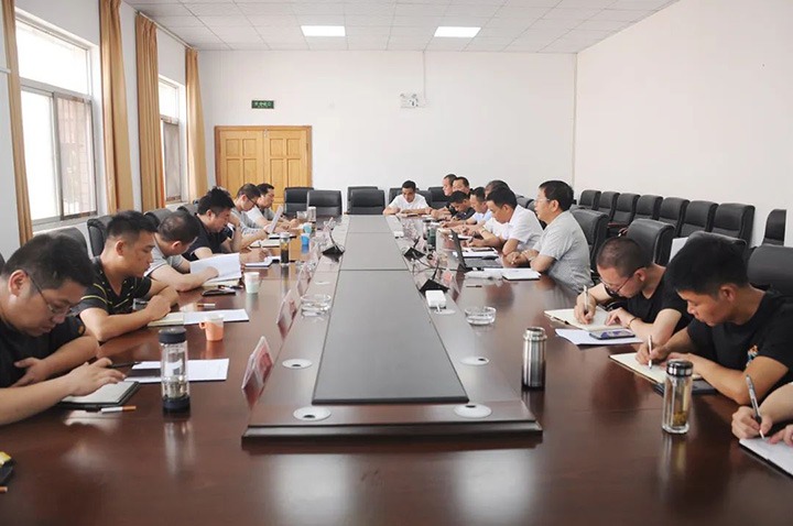 【简讯】省能源局能源安全督导处处长潘永军一行到陆东煤矿检查、中石化云南分公司到先锋化工考察交流、镇雄煤业成立瓦斯治理创新工作室